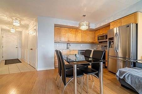 4th image of 710 Humberwood Blvd #2909