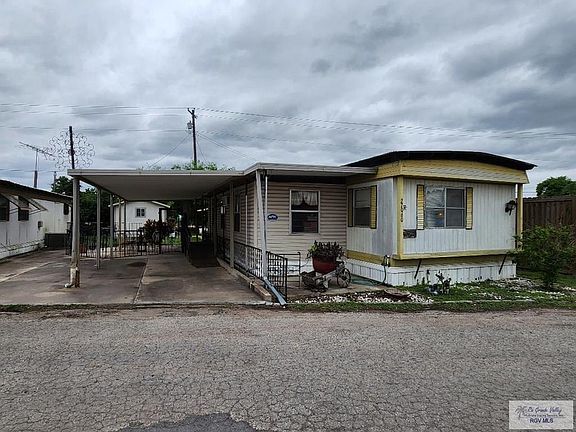 2nd image of 27060 Iowa Cir
