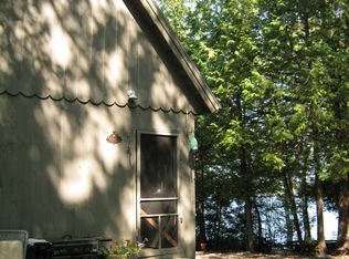 29 Loon Ln, Palmyra, ME 04965