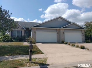 2711 Covered Wagon Trl, Springfield, IL 62711