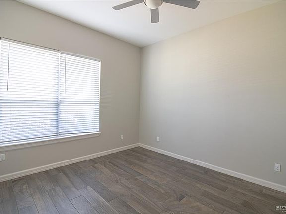 4th image of 4405 Ensenada Ave