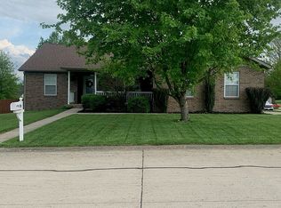 101 Gladwyn Dr, Millstadt, IL 62260