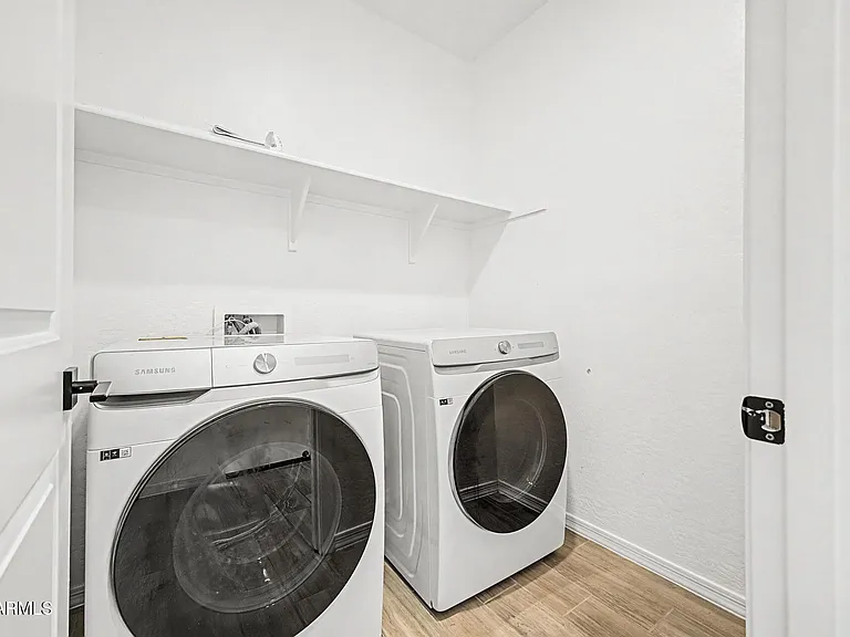 35948 W Santa Monica Ave — Photo 29
