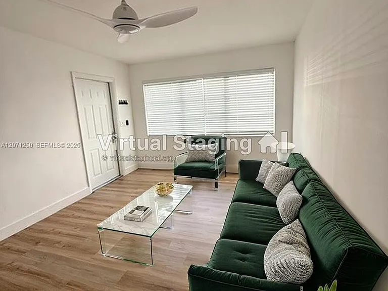 401 SE 10th St #REAR — Photo 4