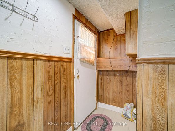 2525 Trident Ave, Mississauga, ON L5B 2L3