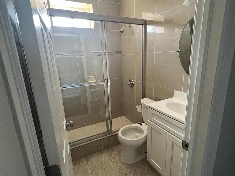 2084 E Allegheny Ave #2 — Photo 11