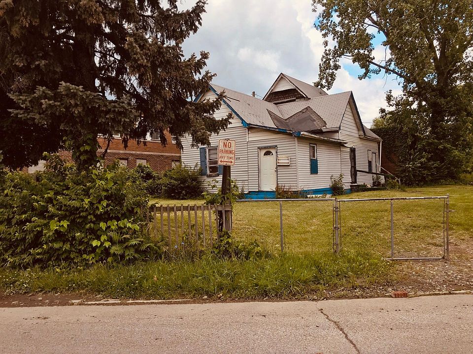 1st image of 3710 Roosevelt Ave