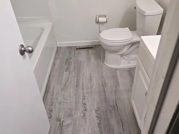 46842 Rogers Dr, Lexington Park, MD 20653