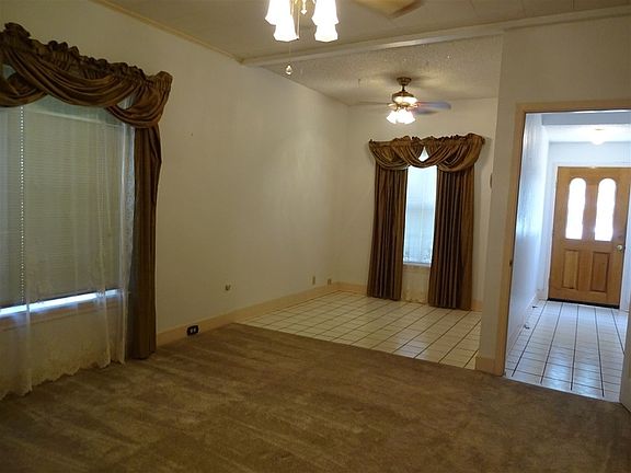 5th image of 1808 Galveston St