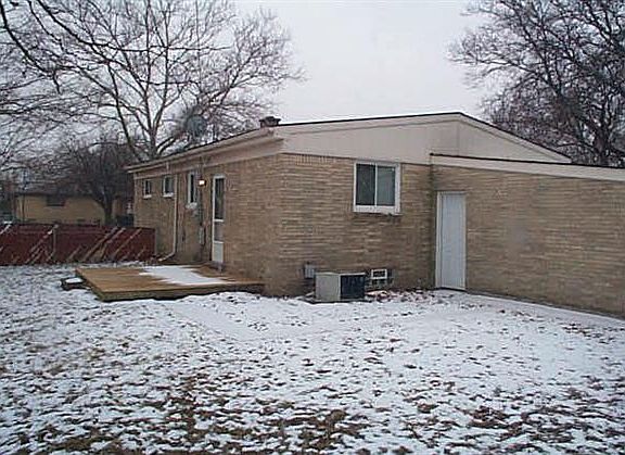 Exterior Rear
