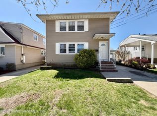 36 Pacific Ave, Staten Island, NY