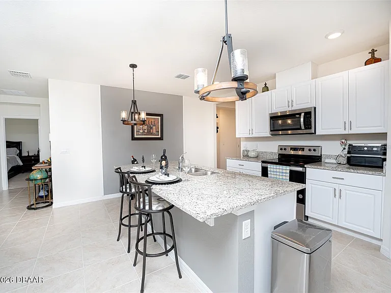 1326 Middle Lake Dr — Photo 14