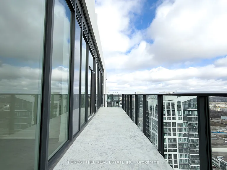 27 Korda Gate #Penthouse 108 — Photo 26