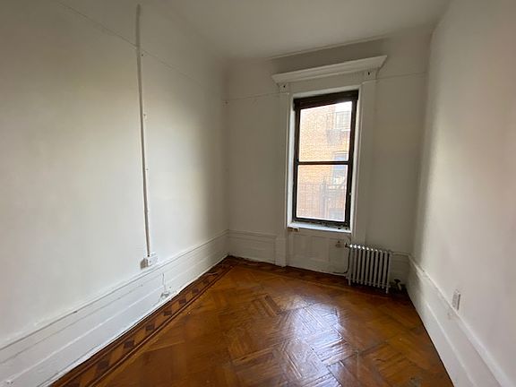 5th image of 499 Washington Ave #3F