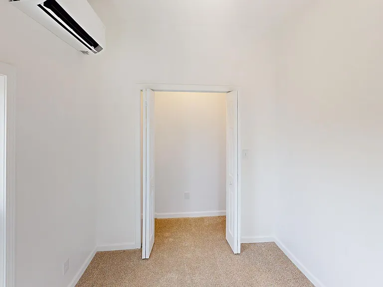 22 Clifton St #1 — Photo 9