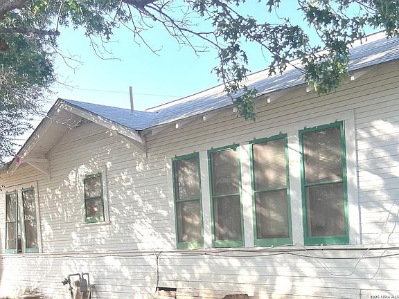 2nd image of 1414 C St