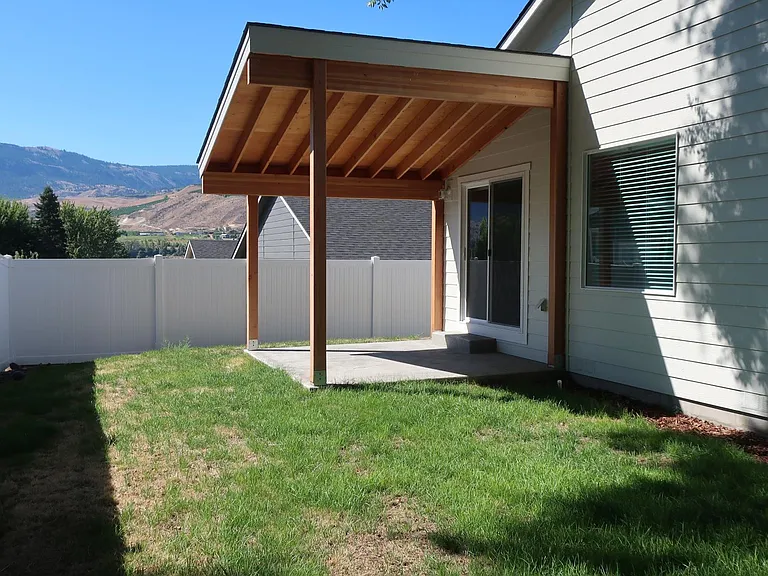 1099 New Oak Ln — Photo 18