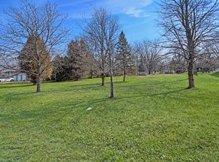 12201 Walker Rd, Lemont, IL 60439