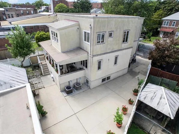 2057 Ford St #A, Brooklyn, NY 11229