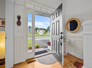 17 Bluestem Blvd, Cromwell, CT 06416