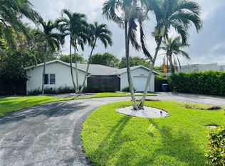 5084 Oak Hill Rd, Delray Beach, FL 33484