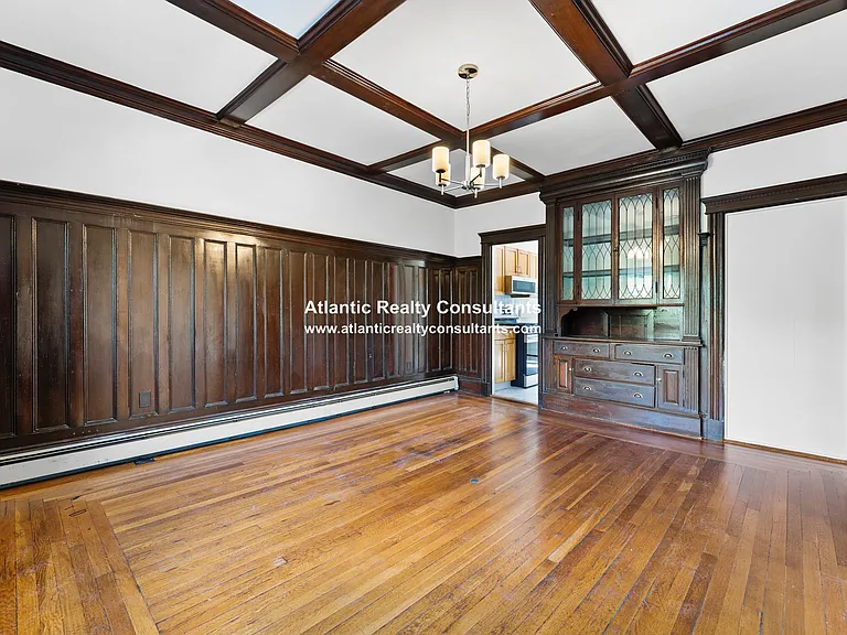 134 Pleasant St #3 — Photo 6