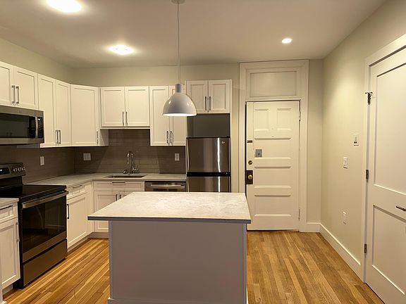 2nd image of 9 Sewall Ave #300
