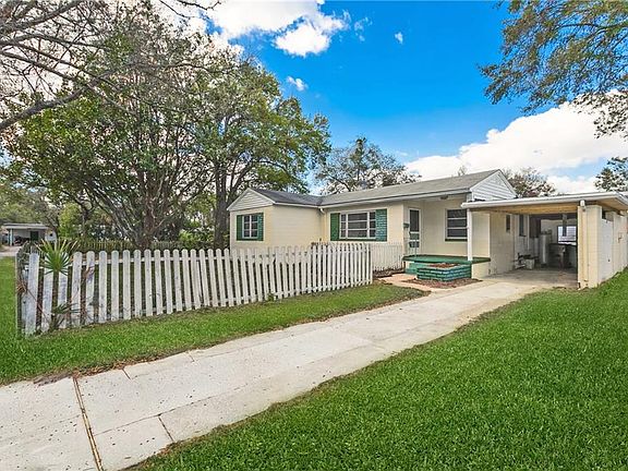 3rd image of 3201 Anderson Pl