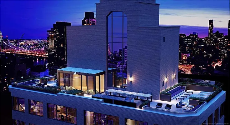 Sold by R New York | media 25