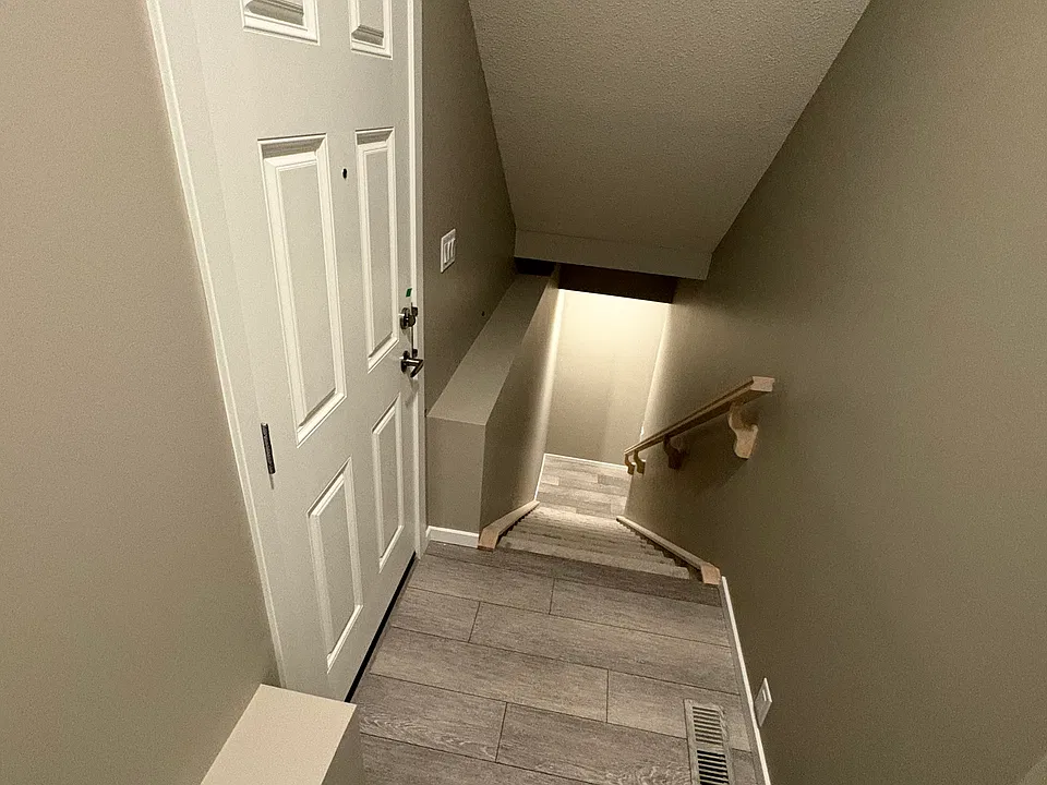 Entrance and stairs