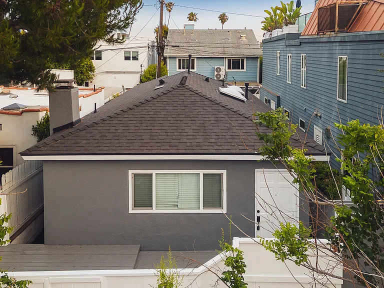806 Navy St — Photo 1