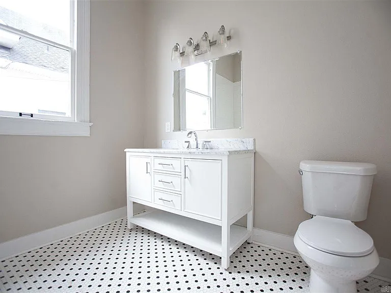 1510 Park Ln — Photo 13