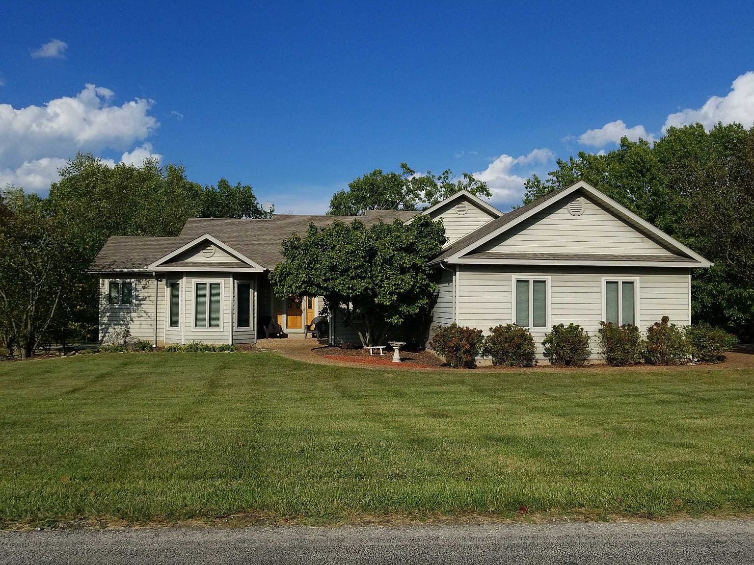 1405 Stacey Ln, Linn, MO 65051 Zillow