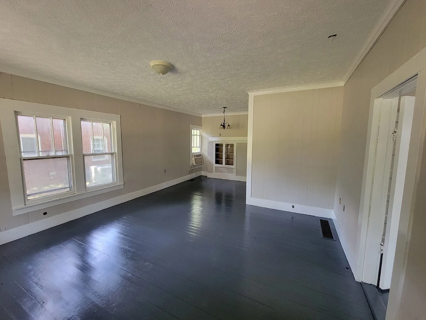 269 W. Forest Ave. - 1 — Photo 2