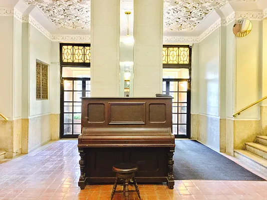 Rented by Matthew Gros-Werter, LREB  | media 40