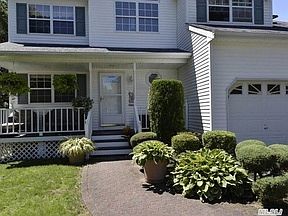4th image of 2 Tall Oaks Ct