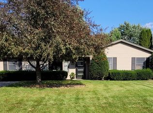 2412 Westline Dr, Joliet, IL 60431