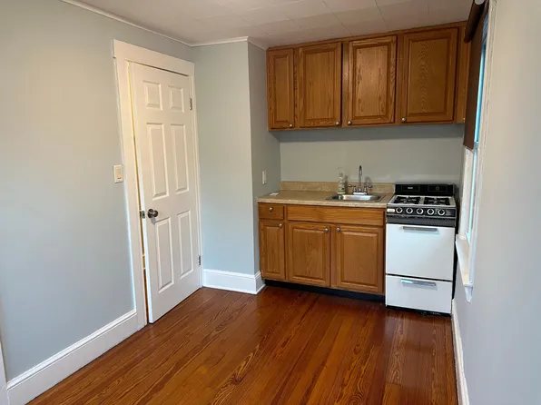 (undisclosed Address), Babylon, NY 11702