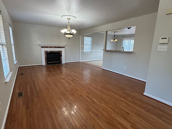 2nd image of 1704 Naselle Ln