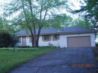 16941 S Shore Ln, Eden Prairie, MN 55346