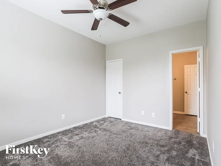 1826 Sun Point Ct — Photo 10