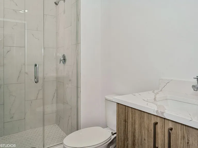 6135 S Kimbark Ave — Photo 6