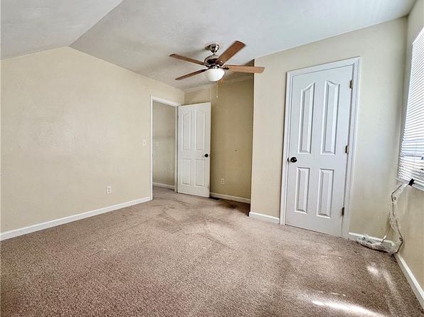 1109 Bells Mill Rd, Chesapeake, VA 23322