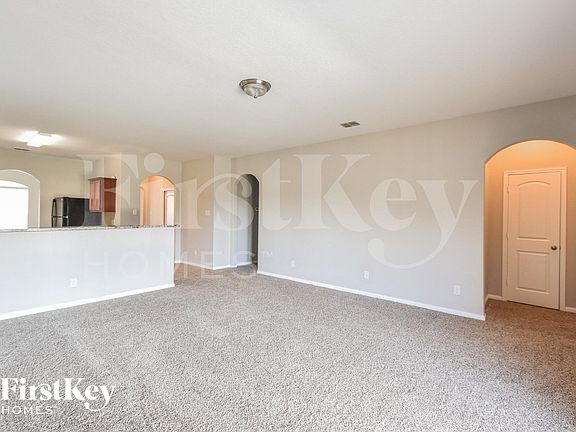 3rd image of 12332 Claiborne