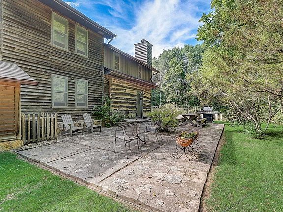 4th image of 2238 County Road A