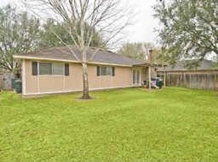 10607 Mills Walk Dr, Houston, TX 77070