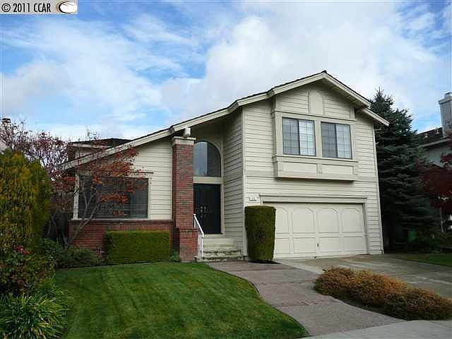 1st image of 25 Chadbourne Dr