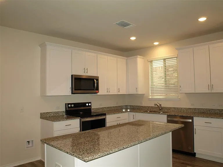 173 Onna St — Photo 10