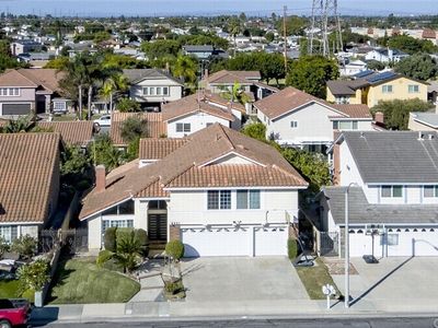 8821 Seaspray Dr, Huntington Beach, CA, 92646