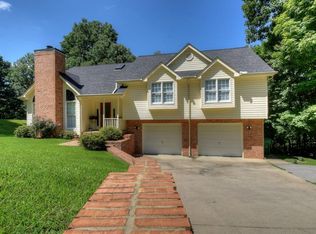716 Stuffle St, Kingsport, TN 37660
